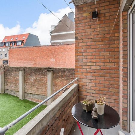 Ruim, Rustgevend Glv App Met Warme Kleuraccenten Middelkerke Bagian luar foto